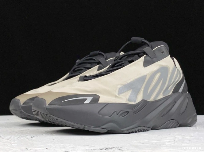 MNVN Adidas Yeezy FY3729 Bone Boost 700 0822